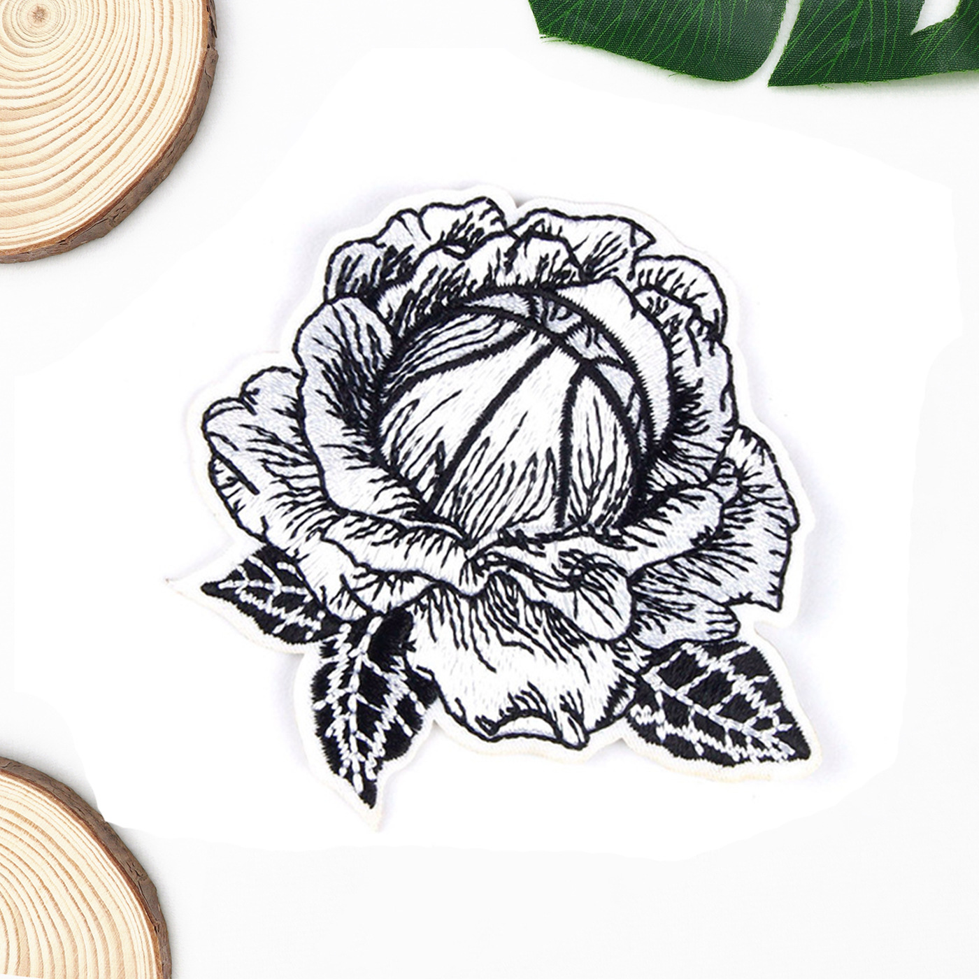 刺绣工厂水墨刺绣贴玫瑰花辅料背胶刺绣贴布贴补丁布贴图案装饰贴