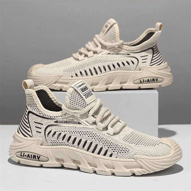 Zapatos de hombre 2025 nuevo estilo verano transpirable de malla fina zapatos de red de aumento casual zapatos deportivos de moda voladores de todo fósforo para hombre