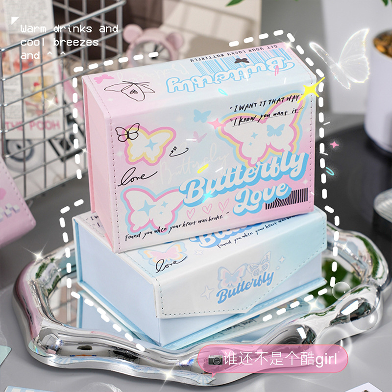 Nueva caja de tarjetas de mariposa de alto valor, caja de almacenamiento de gran capacidad para álbumes de tarjetas pequeñas de ídolos, caja multifuncional de cuero a prueba de polvo