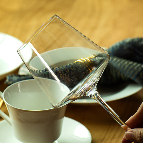 Crystal glass red wine glass set European glass goblet creative wine glass decanter wine set home