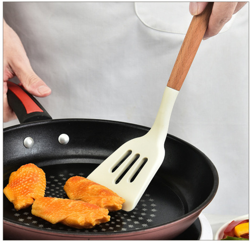 Silicone spatula three-piece set cooking spoon spatula kitchen utensils soup spoon colander spatula kitchen tools beech silicone spatula