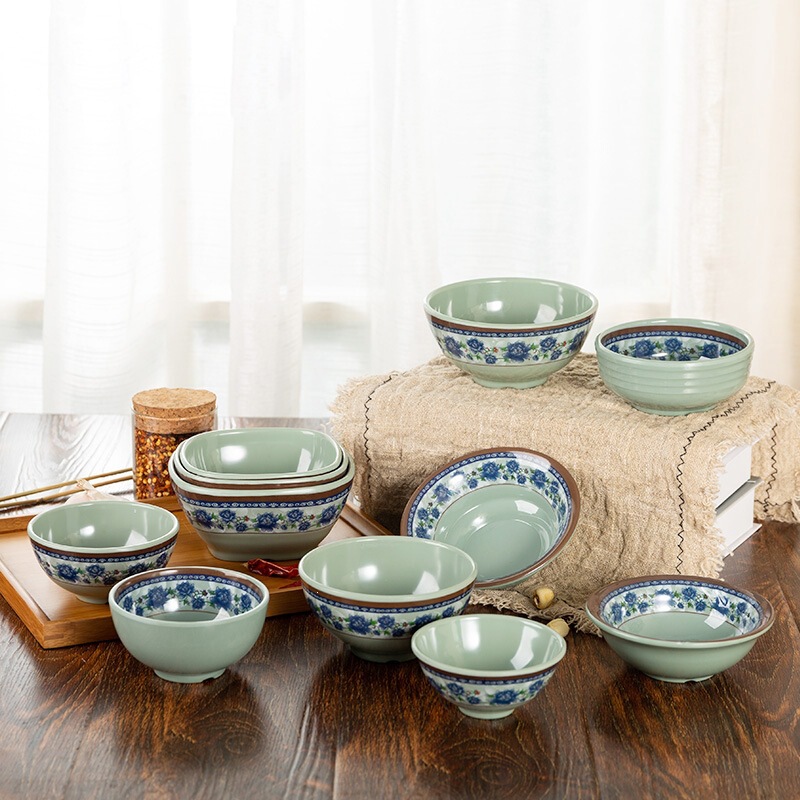 Melamine Antique Blue and White Series Noodle Bowls for Commercial Use in Restaurants and Noodle Shops, Large Bowls for Eating Noodles and Rice Noodles Melamine Antique Blue and White Series Noodle Bowls for Commercial Use in Restaurants and Noodle Shops, Large Bowls for Eating Noodles and Rice Noodles