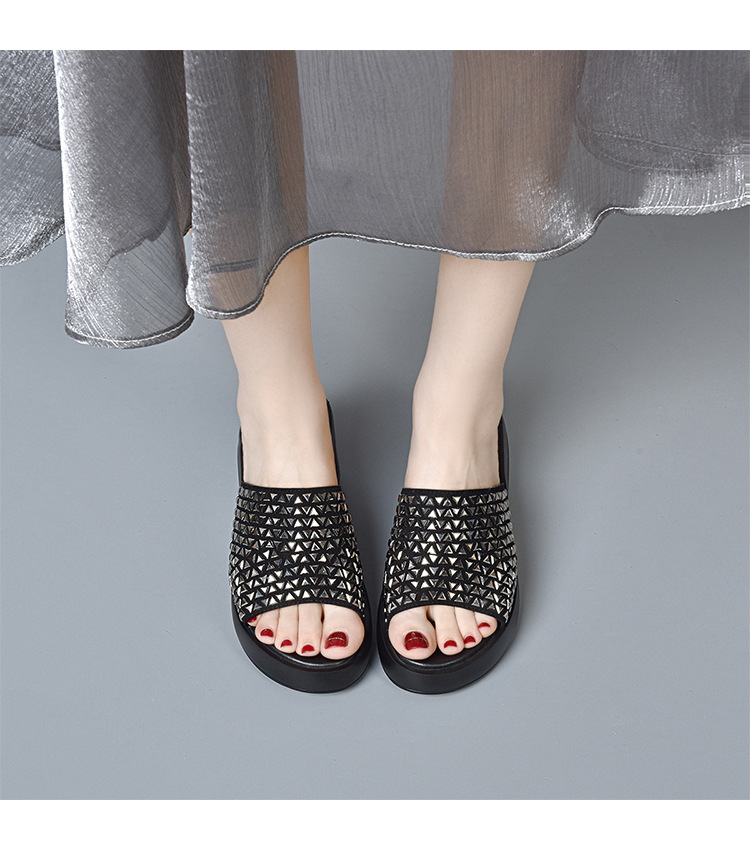 Dép sandal nữ đế xuồng đính đá tăng chiều cao — Màu đen chi tiết 5