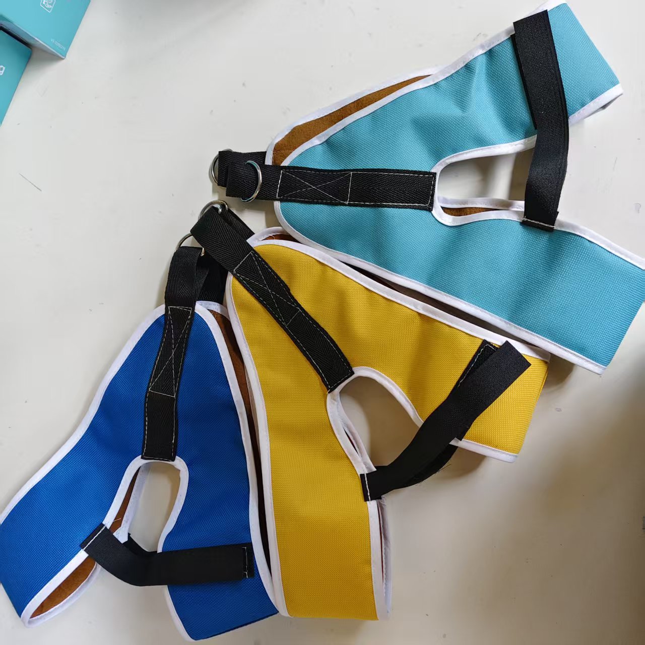 Dispositivo de tracción cervical, correa de tracción, correa de estiramiento de cuello colgante, corrector de cuello médico doméstico, estiramiento de columna cervical