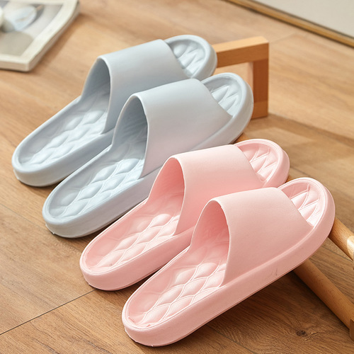 Summer slippers for women at home and outside, slippers that feel like shit, men's home indoor bathroom non-slip shoes