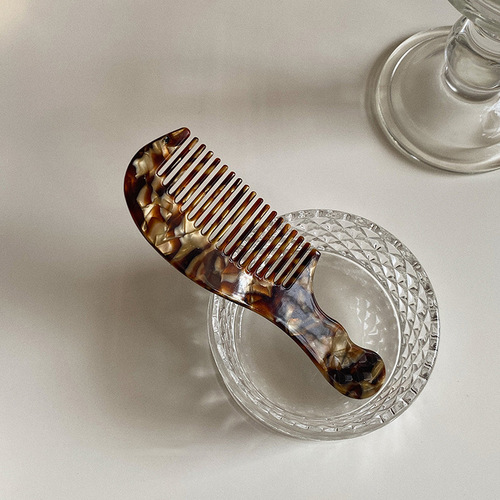 Refined and beautiful~portable~small comb that can be carried in your bag Korean ink tortoise shell color acetate board hair comb