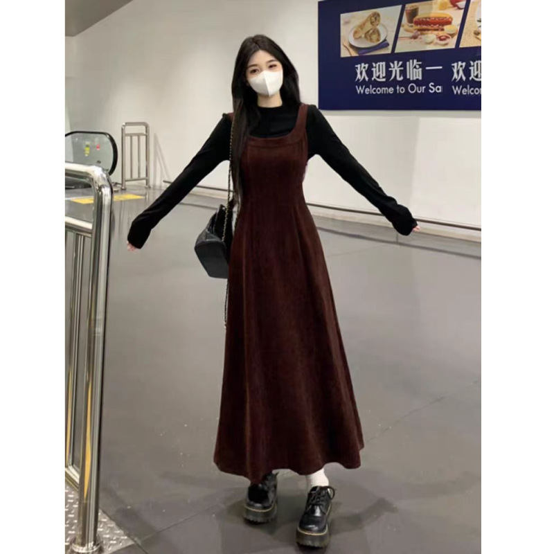法式复古背带连衣裙套装女秋冬长袖打底衫 A字长裙显瘦两件套串珠|undefined