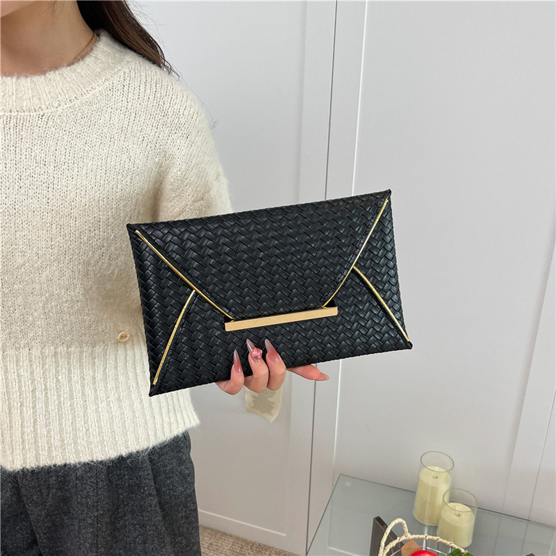 Simple color sólido popular de alto rendimiento sobre de sensación de mujer cena temperamento ligero lujoso moda bolsa de mano casual