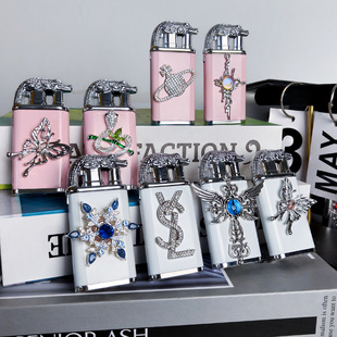 �������ֵ Kitty ����ɐ۾W�t�p�����Գ����C�����ͶY���l