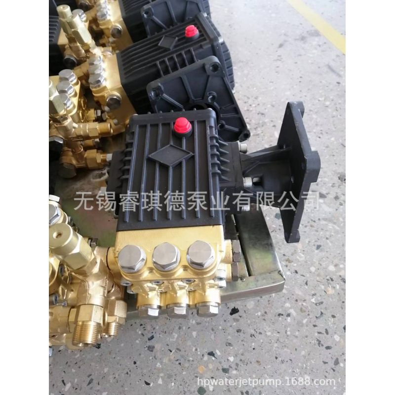 Bomba de pulverización de alta presión del motor de gasolina Baliton, pulverización de humidificador bomba de alta presión de tres pistones 18 litros, 250 kg