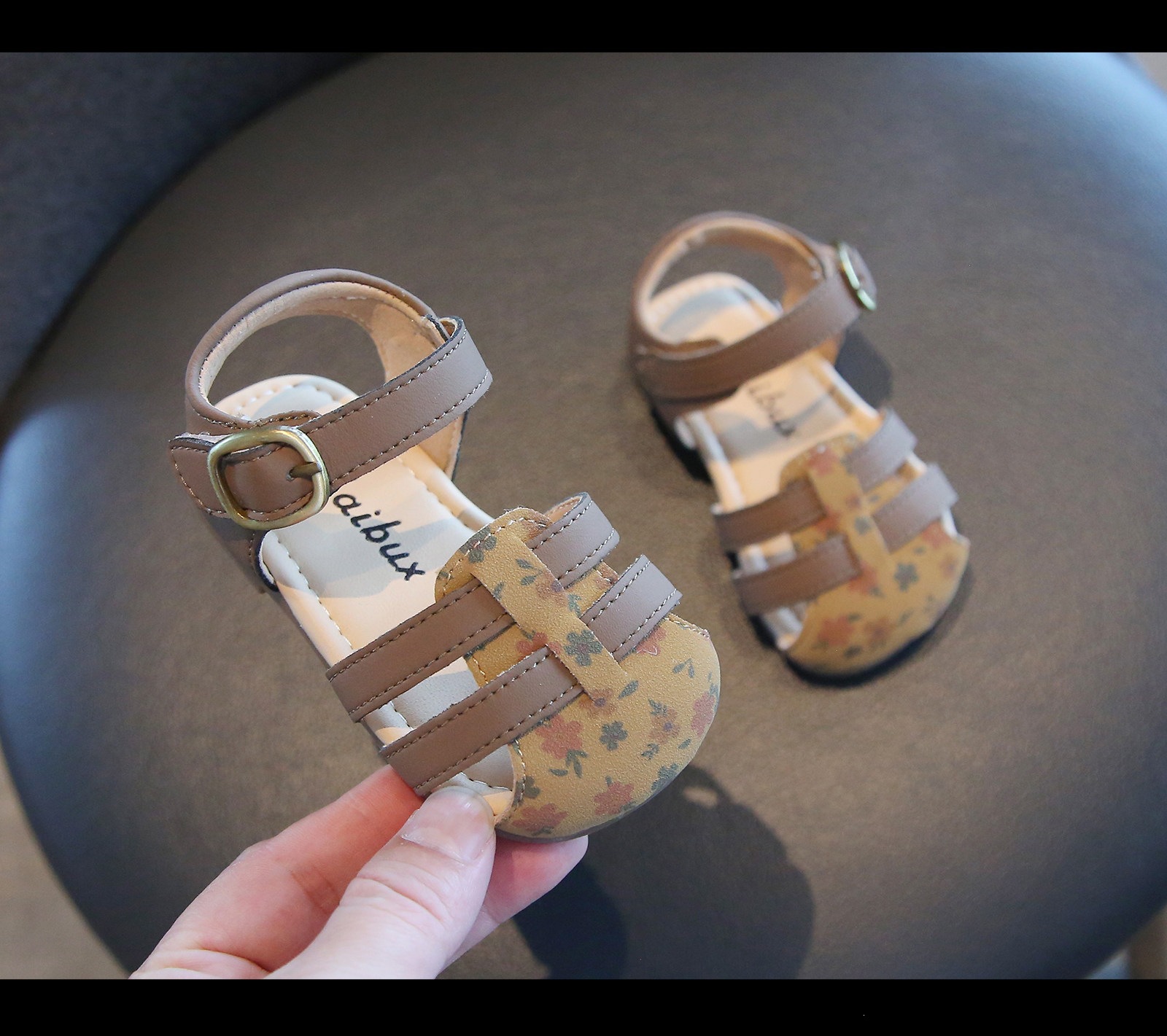 Sandales à fleurs pour bébé fille avec semelle souple_voghion.com