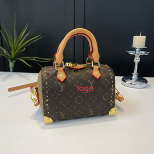 �H���¿������μ�б���ϻ���������һ����ͬ�ʿ�D���^��ͨ��
