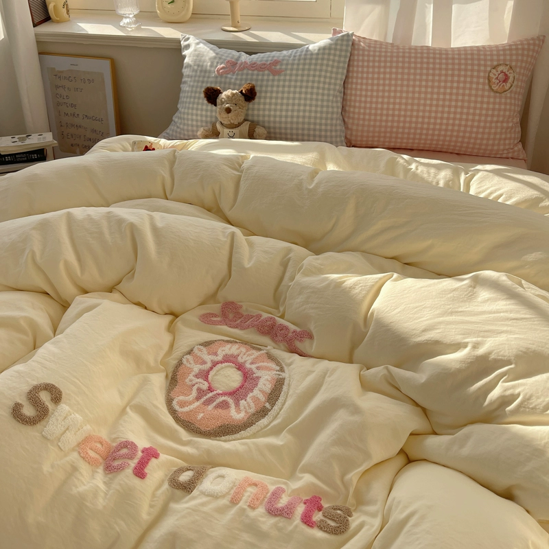 Four-Piece Embroidered Bedding Set, Soft Sweet Dessert Design, Spring–Summer, Multiple Sizes