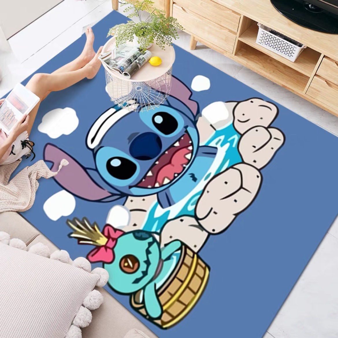 Puntada de dibujos animados sala de estar alfombra hogar sofá mesa de café piso alfombra gran área linda chica corazón Bahía ventana estera en stock