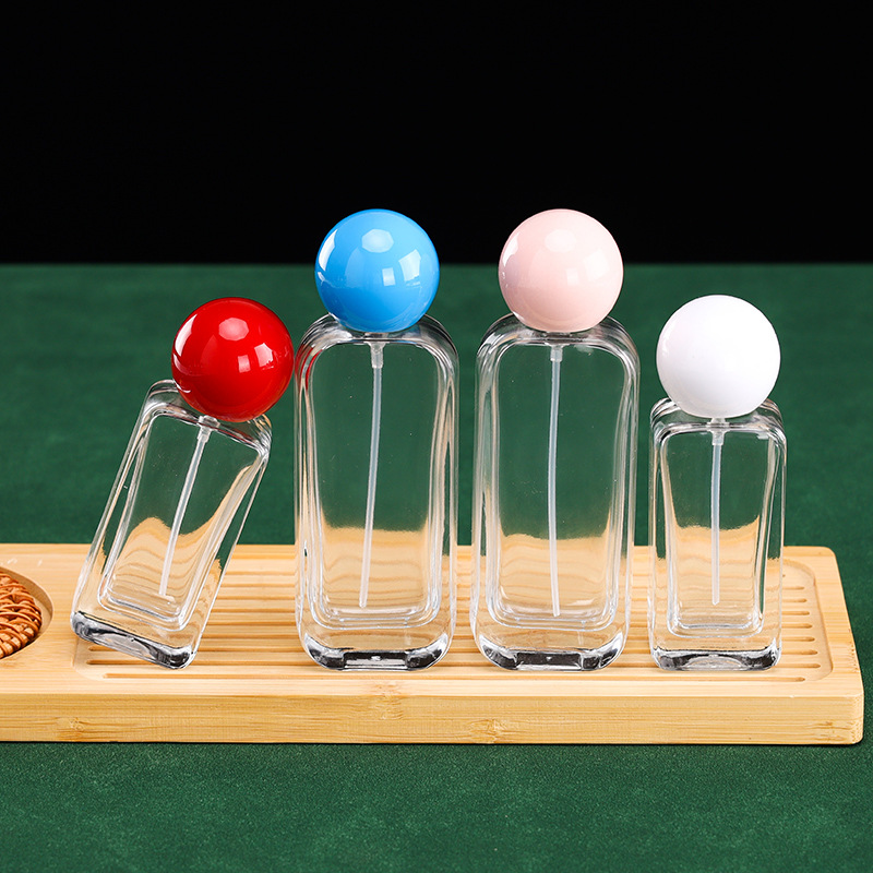 现货15卡口彩色盖化妆品分装瓶30ml50ml细喷雾便携空瓶透明玻璃瓶