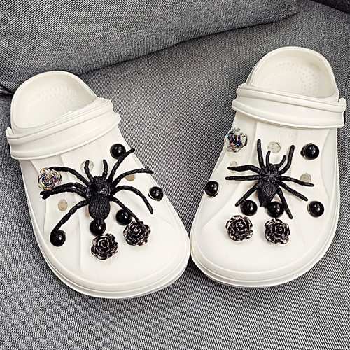 Spider suit dark hole shoes accessories punk ghost head beach shoes diy button jewelry accessories