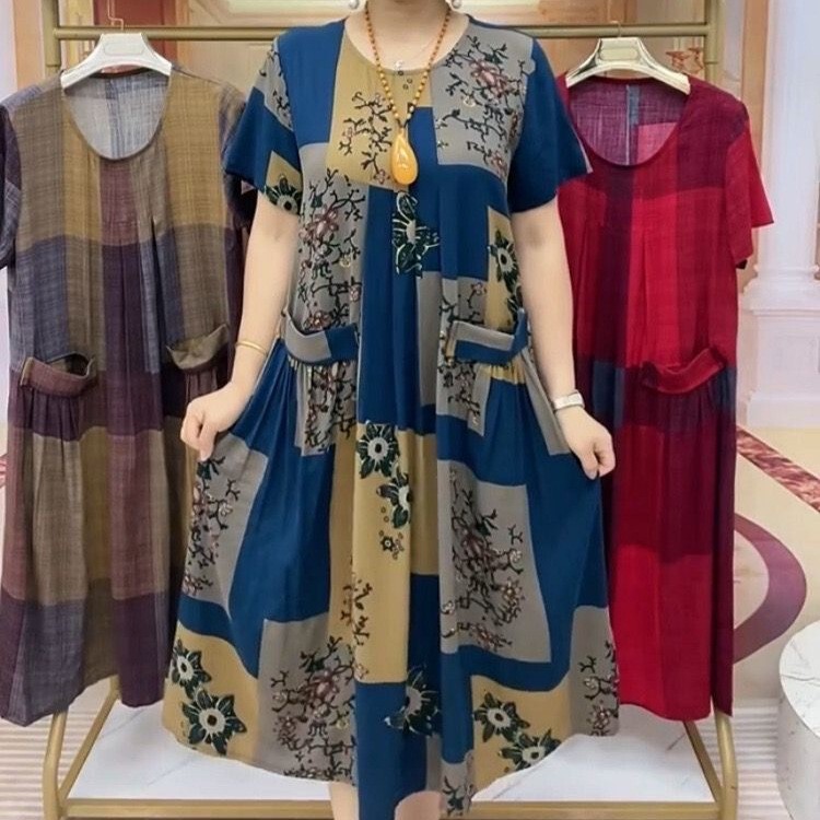 Summer middle-aged and elderly fat mother skirt fattening increase fashion leisure all-match age-reducing slimming new dress