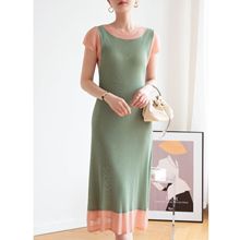 专柜品质2025夏季爆款三宅高端褶皱小红书力荐甜美清新休闲连衣裙