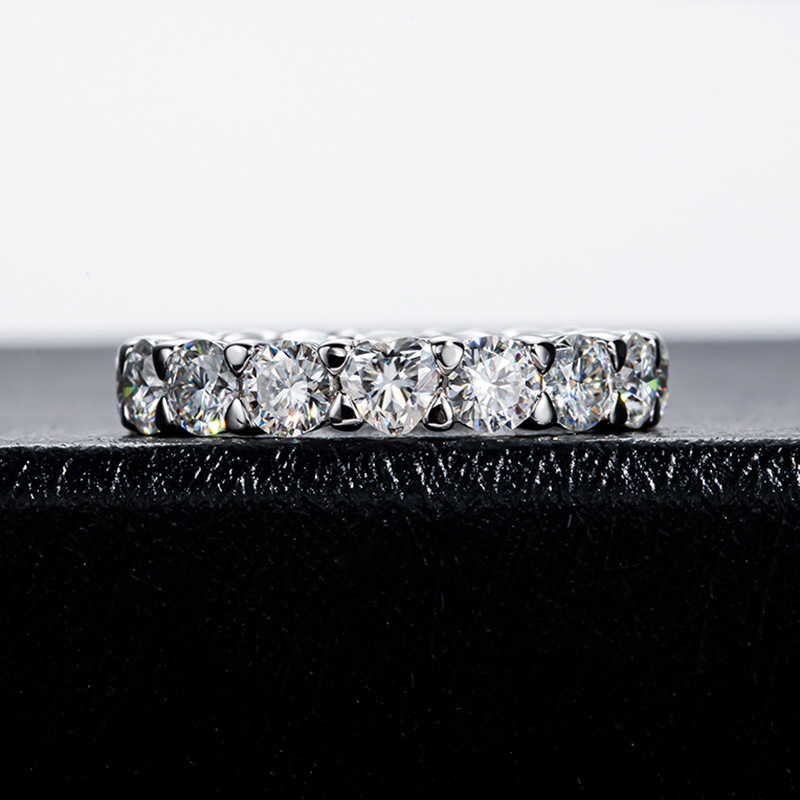 ANU S925 Silver Ring Showcase