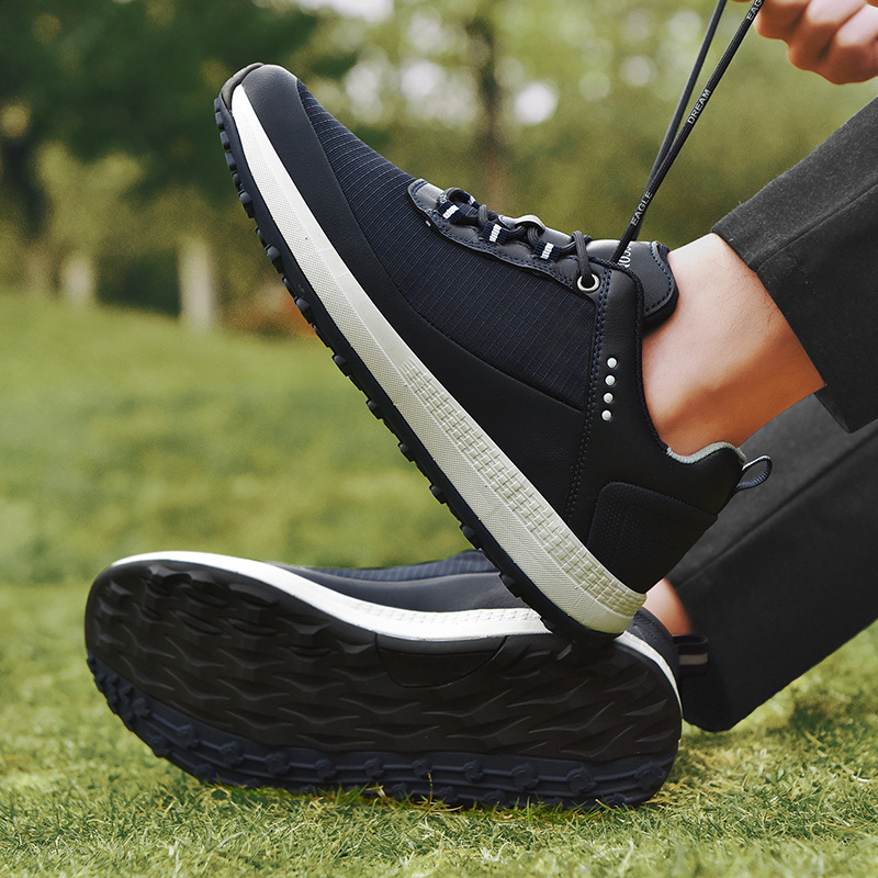 남성용 골프 신발 2023 새로운 여름 남성용 정통 통기성 방수 스포츠 미끄럼 방지 캐주얼