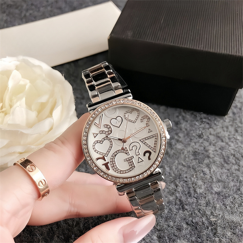 High-End Gold Fashion Women's Watch, Gold Watch with Brand Graffiti Pattern and Steel Strap, Direct from the Factory, Cross-Border Hot-Selling Wholesale