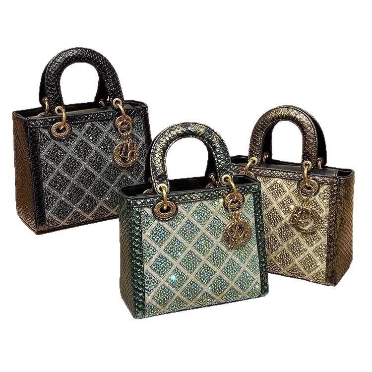 Bolso Lady Dai 2024 nuevo temperamento de diamante con incrustaciones de agua de alta gama, bolso de mujer de gran marca, bolso de hombro