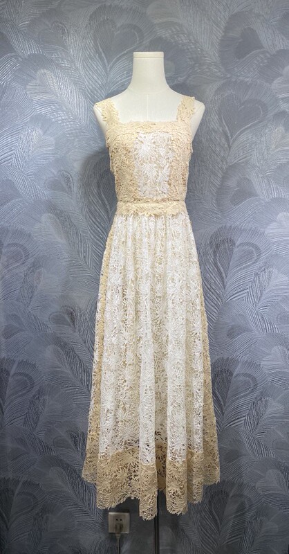 Fengyingying foreign trade women's clothing 2025 spring new condole belt water soluble flower waist long dress in stock real shot