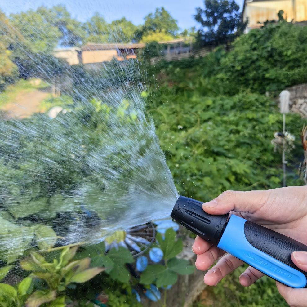 New Model Steel Cap Dual-Use Lightweight Car Wash Hose and Garden Watering High-Pressure Rotating Spray Gun 2026 New Model for Home Convenience