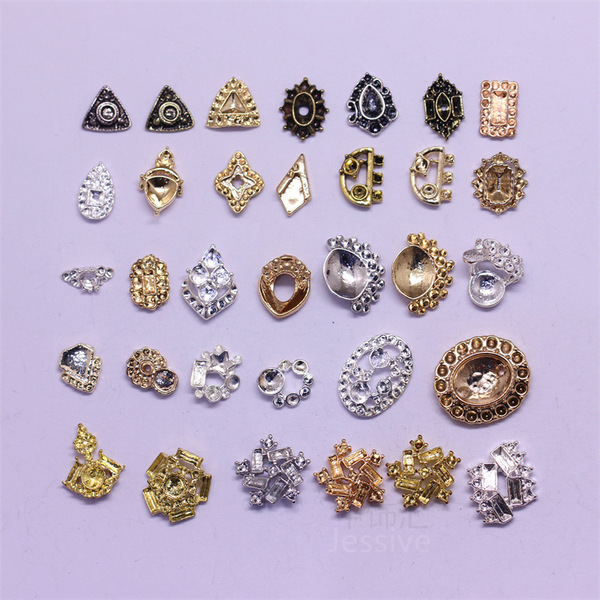 mixed metal accessory for manicure