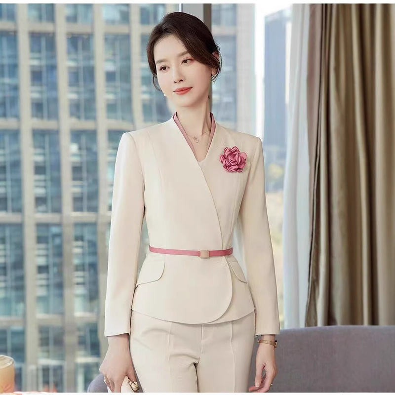 Women's Blazer, New Spring and Autumn Style, Fashionable and Elegant, Slim Fit, Beauty Salon Suit, Professional Jewelry Store Work Uniform