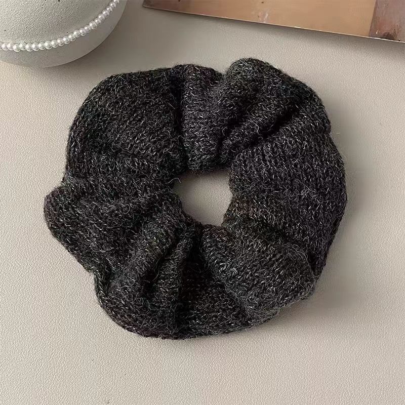 美拉德色系针织毛线大肠圈爱心吊坠发圈头绳新款皮筋简约发绳发饰|undefined