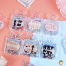 ��Ҽ�����{�����׎����b�������׶̿�С�W��Ů��ָ���NƬ�����N