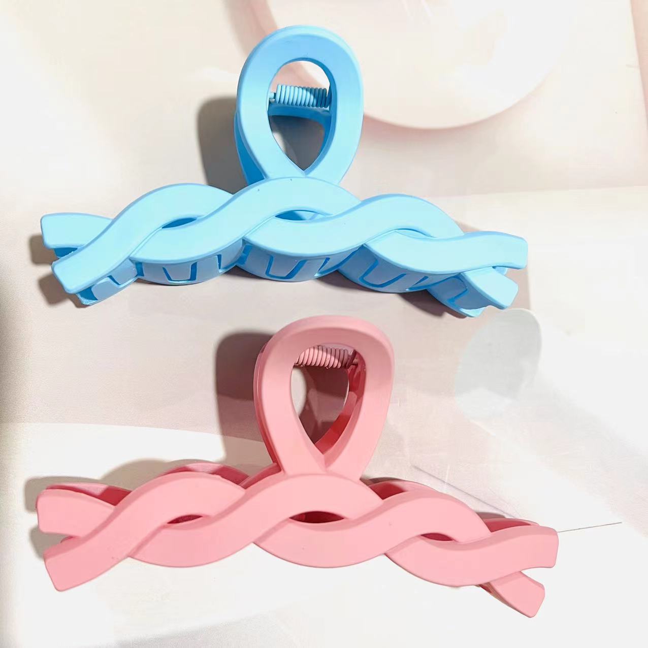 680c9c7c6df64775a1952d977d77ea