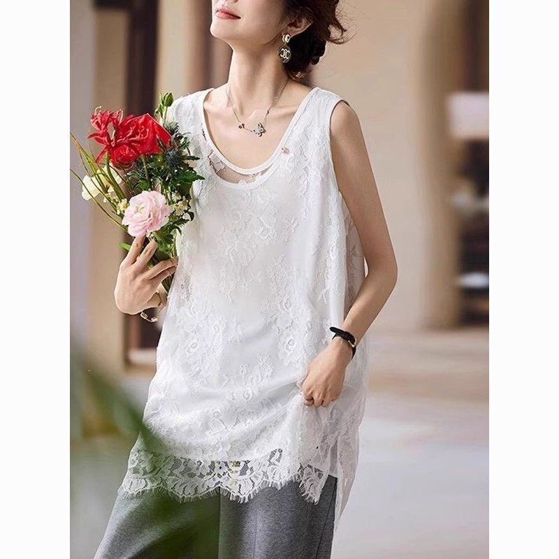 150kg Plus-size faux two-piece mid-length lace sleeveless vest for women, 2026 summer new style elegant top 150kg Plus-size faux two-piece mid-length lace sleeveless vest for women, 2026 summer new style elegant top