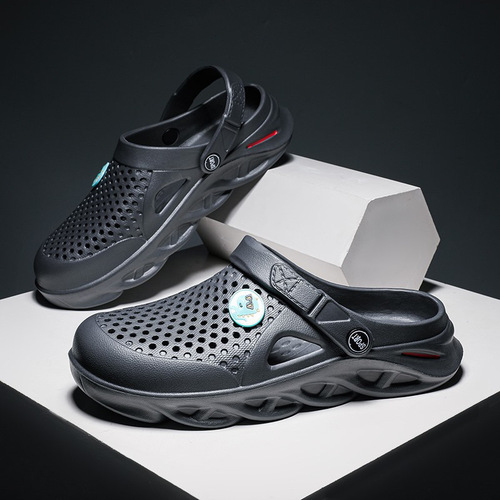 Summer Lightweight Soft-Sole Slip-On Hole Shoes, Casual Beach Slippers, Outdoor Sandals for Men