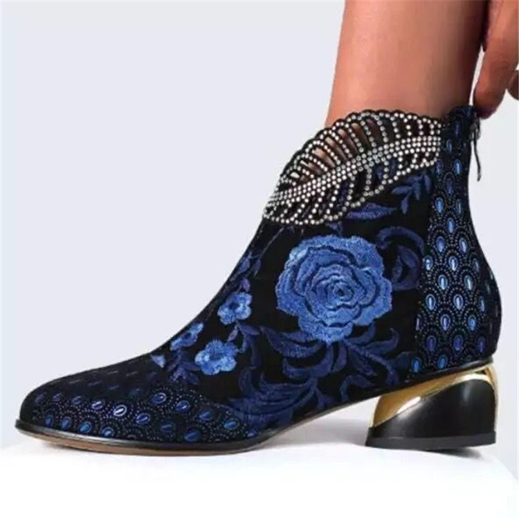 ミッドヒールエスニックスタイルの女性の靴刺繍ラインストーン厚いヒール秋と冬の女性のブーツ大きいサイズ外国貿易マーティン女性のショートブーツ 2025 新しいスタイル|undefined