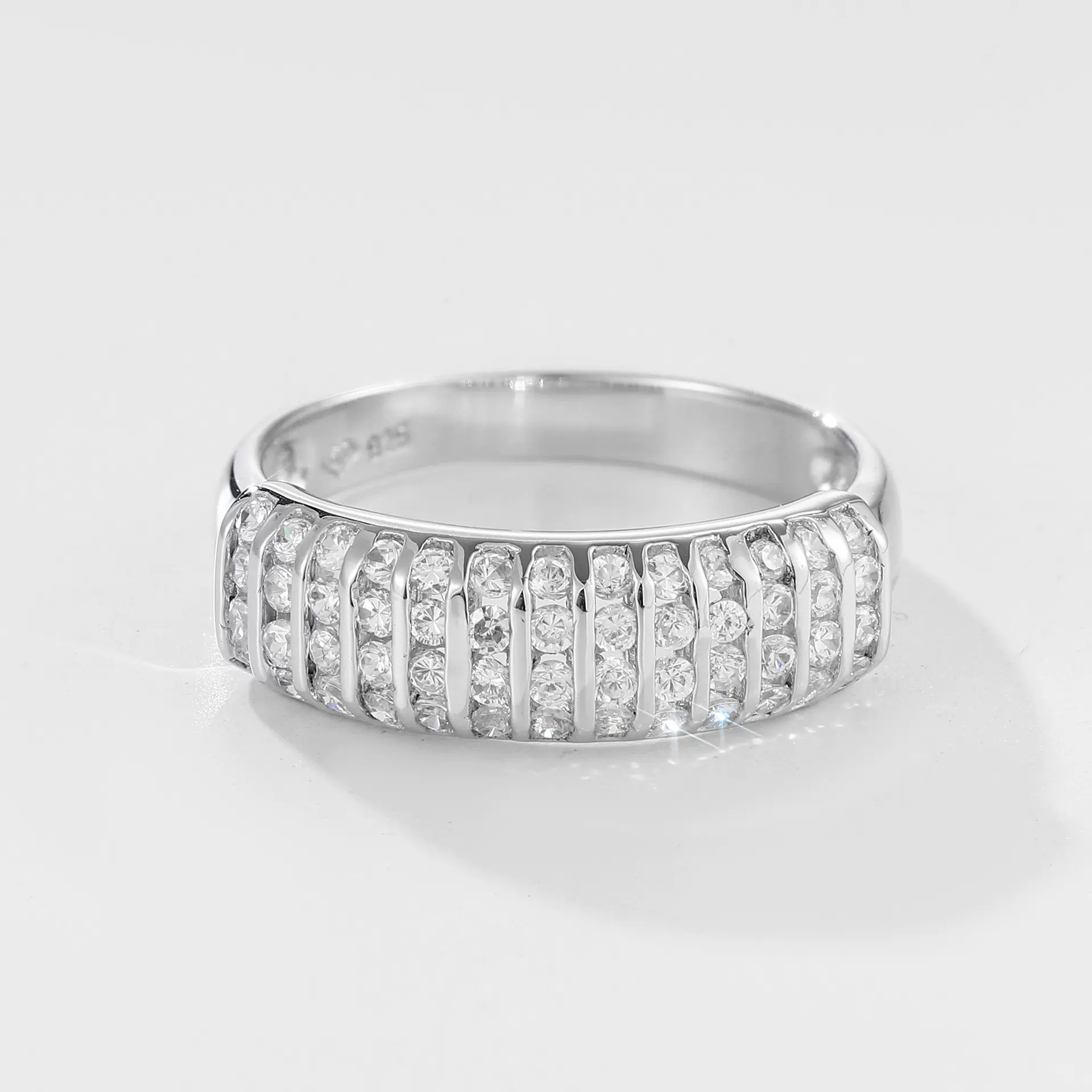 轻奢气质满钻繁星戒指镶嵌指环食指戒S925纯银饰品批发爆款通勤