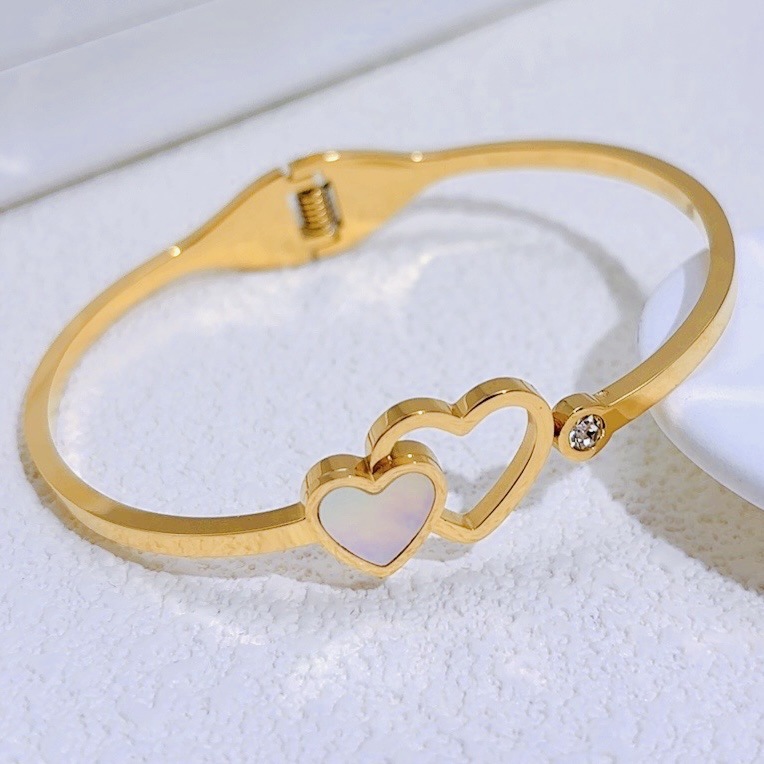 Nuevo estilo transfronterizo pulsera de diamantes de moda de acero de titanio pulsera al por mayor temperamento de lujo ligero femenino sentido de alto nivel estilo nicho