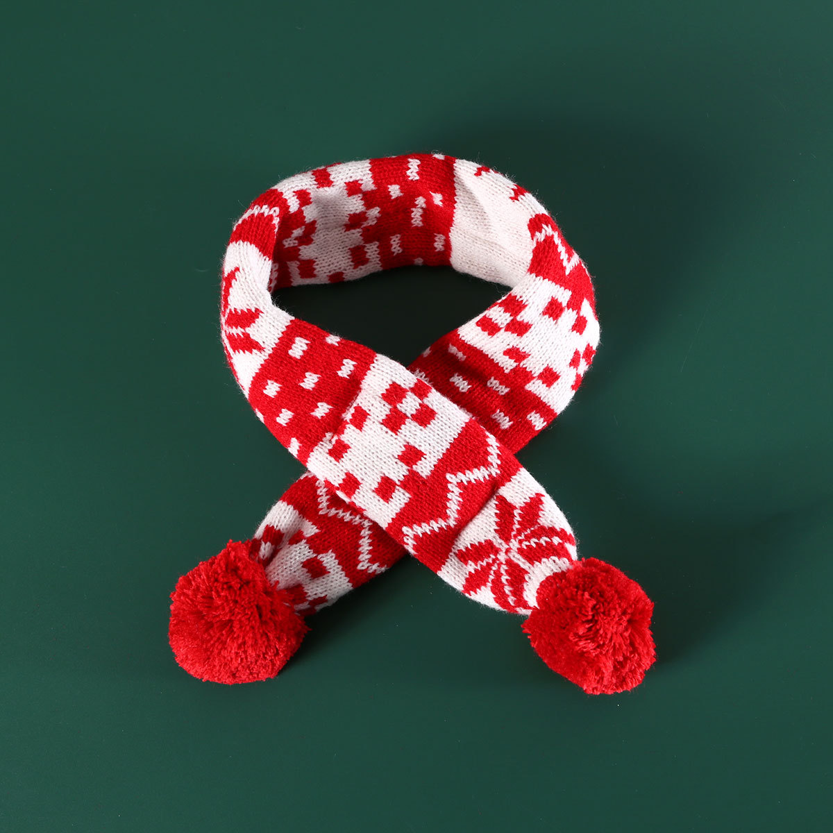 Explosiones transfronterizas de mascotas gatos perros tejidos bufandas navideñas sombreros accesorios set de copo de nieve cuello de lana cuadrado