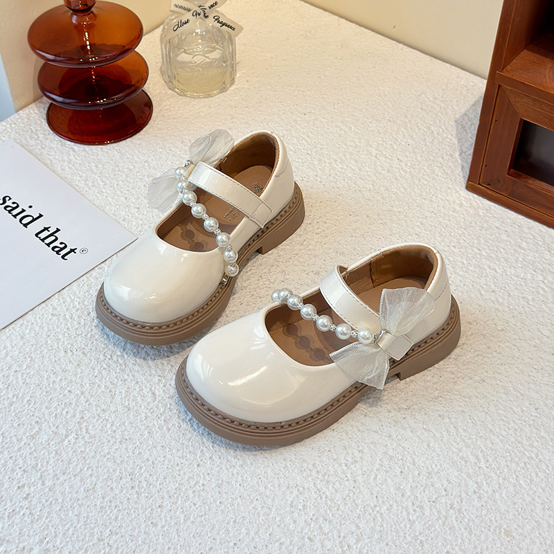 Zapatos de niñas zapatos de princesa para niños 2025 nuevo espectáculo de otoño zapatos de cuero pequeños zapatos de cuero de suela suave para niños grandes