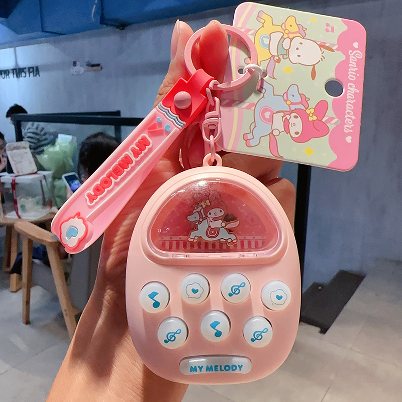 2026年新作正規品サンリオクロミぬいぐるみキーホルダー女性向け可愛いハローキティぬいぐるみカメラ小物