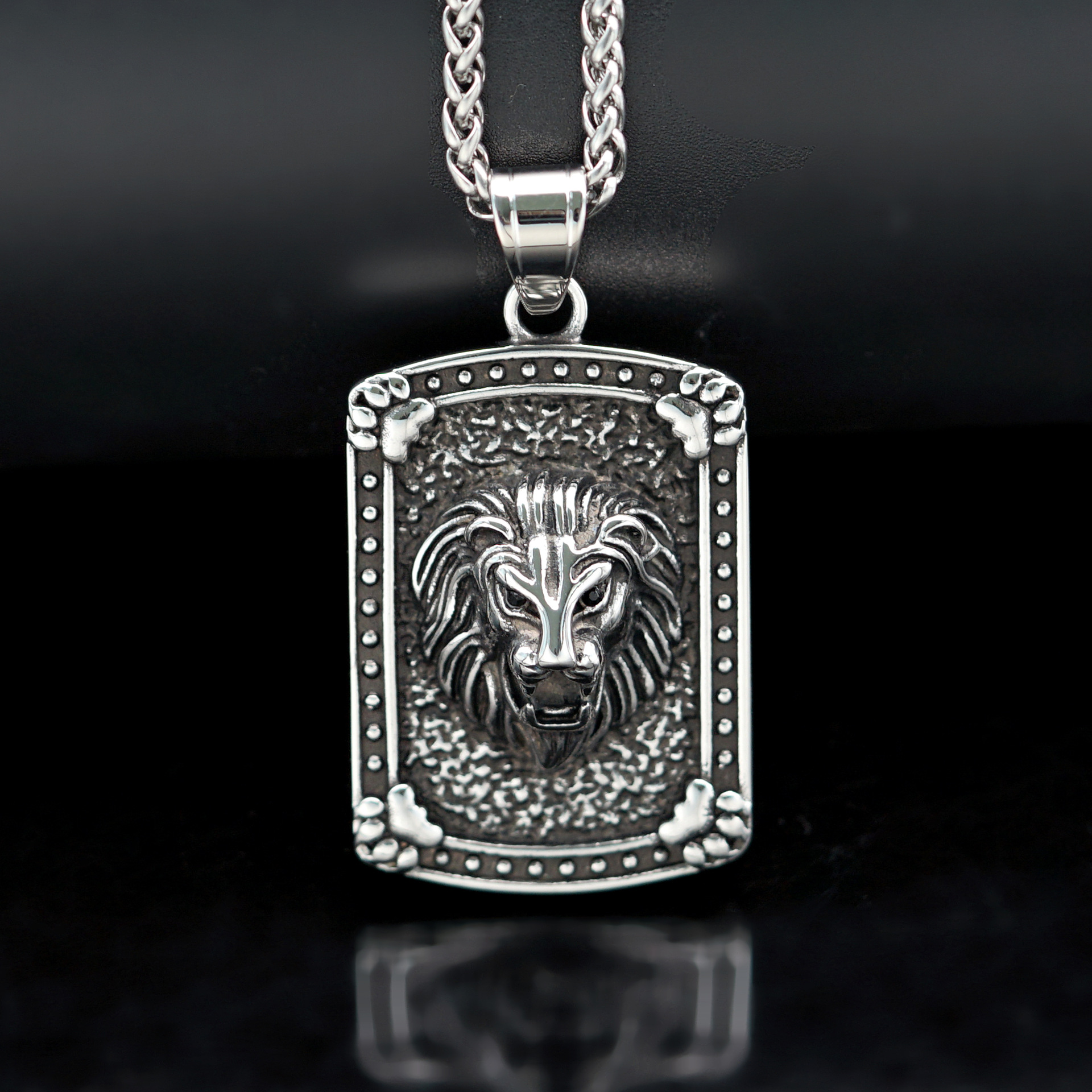 Retro necklace stainless steel