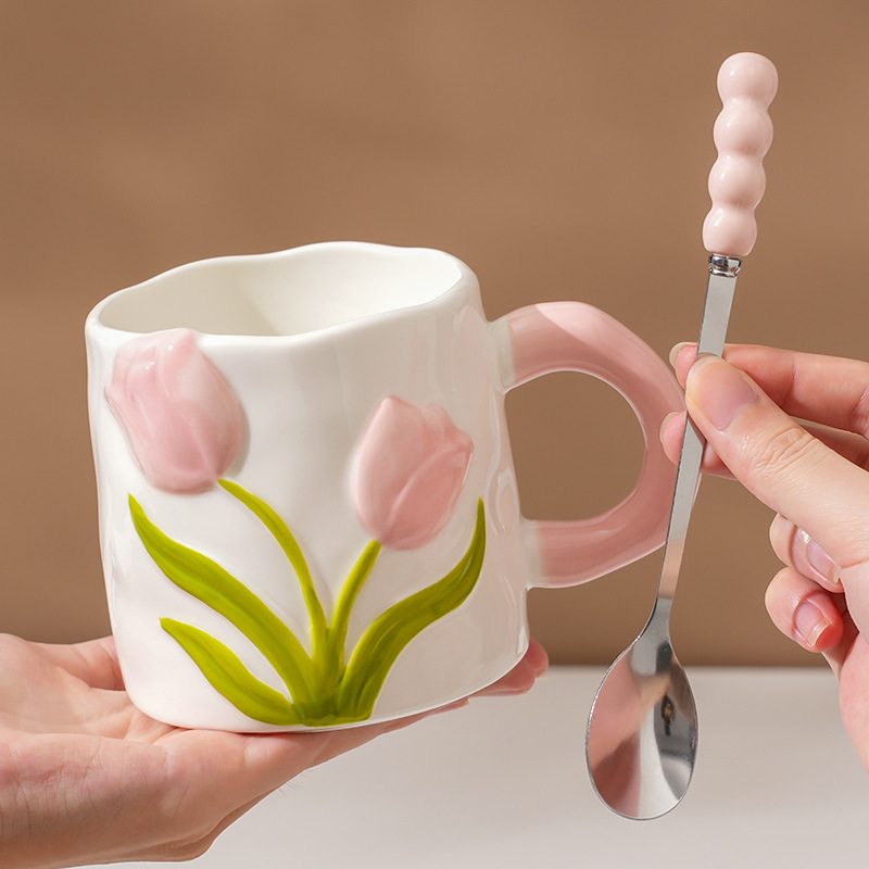 Taza de Tulipanes de alto valor, taza de cerámica esmaltada, regalo del Día del Maestro, taza de agua doméstica para niñas