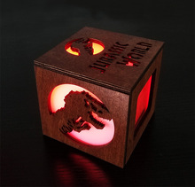 亚马逊热销 侏罗纪公园恐龙3D创意立体led钟木头闹钟小夜灯电子钟