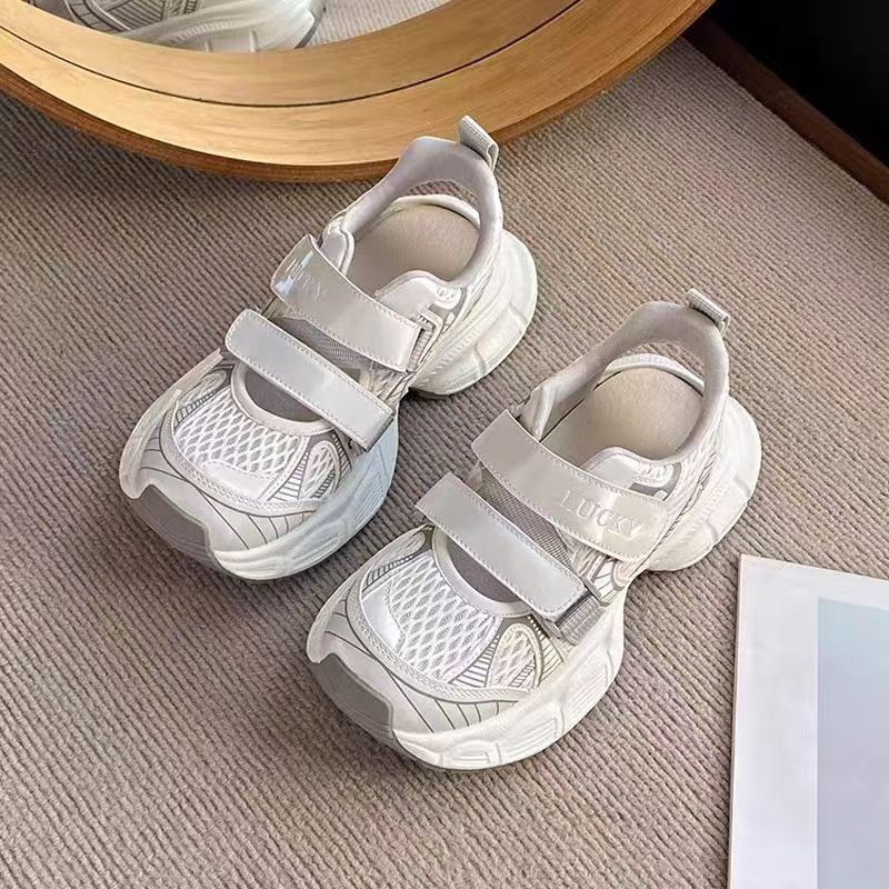 Sandálias deportivas para niñas 2026 verano nuevo velcro con suela suave zapatos de papá niños grandes huecos agujeros respirables zapatos image 5