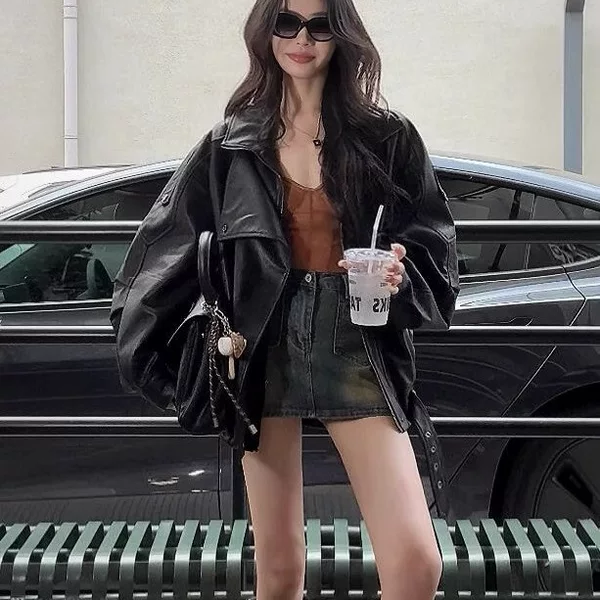 Black Retro Motorcycle Lapel Pu Leather Jacket for Women, Cool and Stylish Style, 2025 Spring and Autumn New Leather Jacket Motorcycle Top