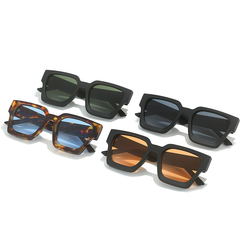 classic retro sunglasses for men and women