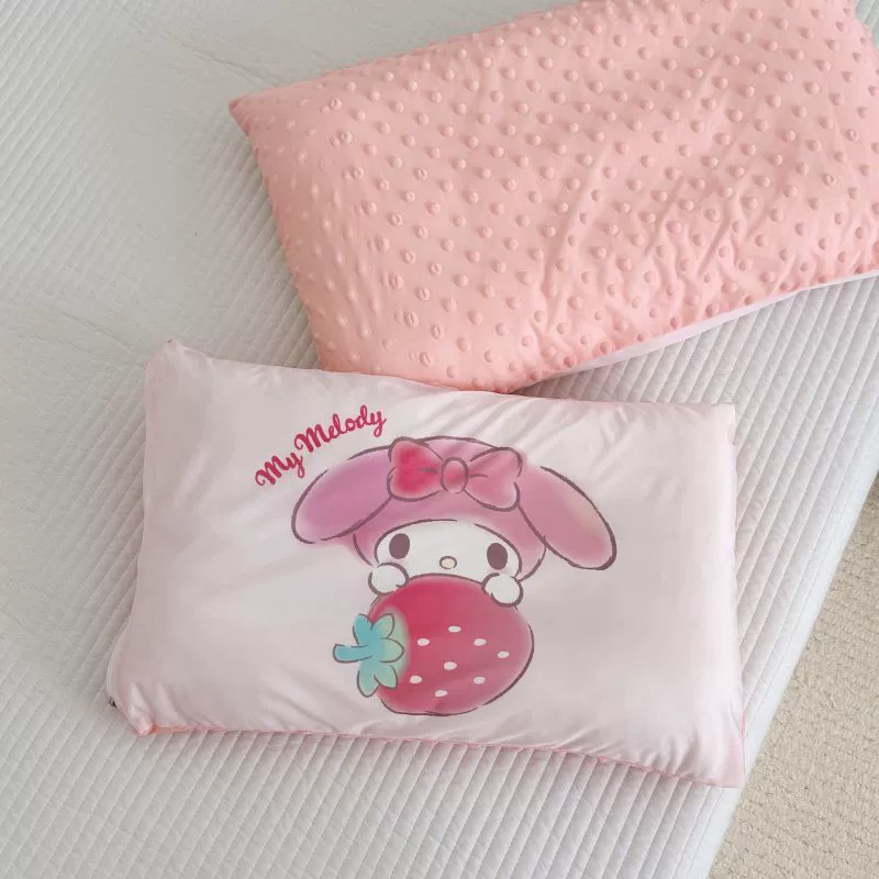三丽鸥 Cartoon pillow, double-sided silk pillowcase
