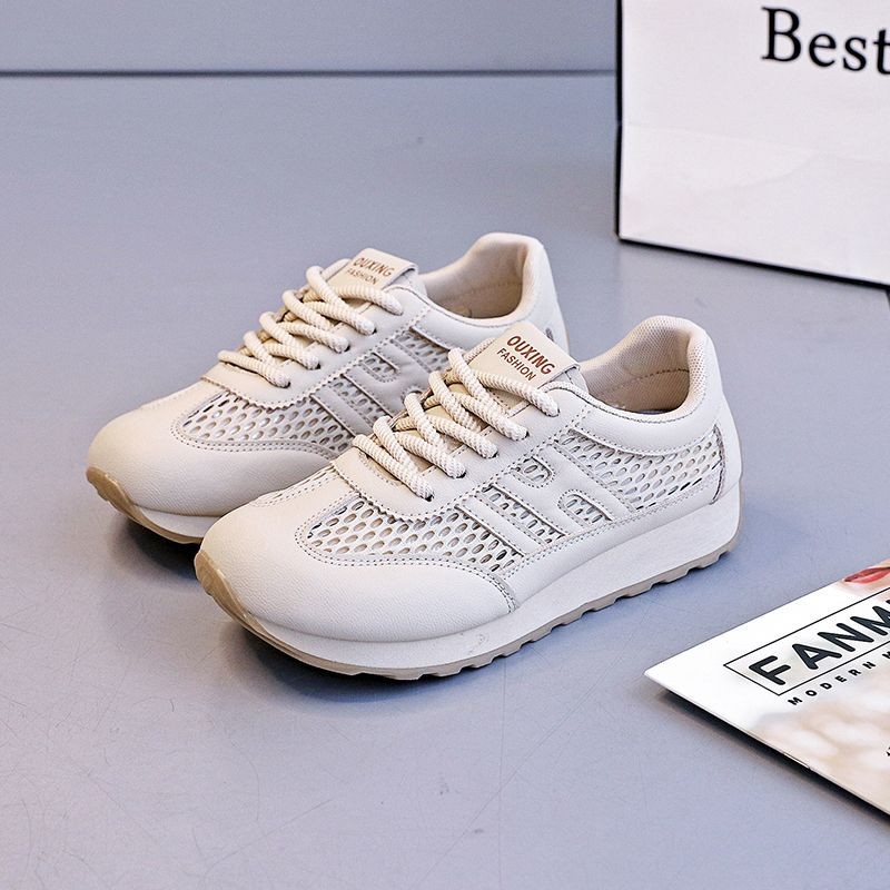 2026 verano nuevo respirable mesh zapatos deportivos versátiles lazos delanteros huecos casuales mesh zapatos deportivos para mujeres
