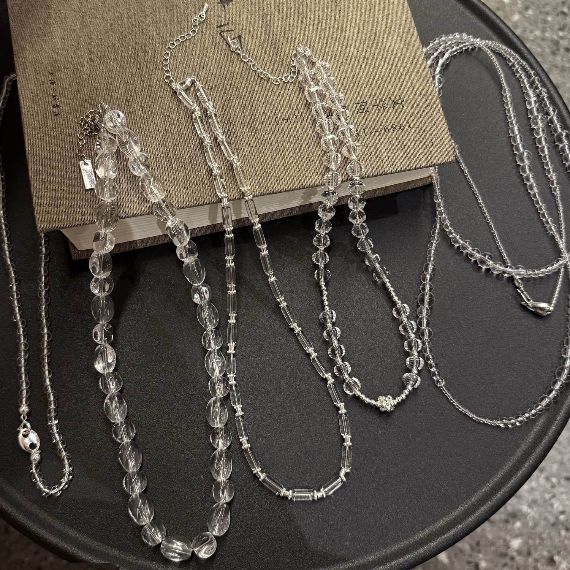 Zhang Yuer's Same Korean Style Niche Design Simple White Crystal Simple Beaded Necklace Ins Style Clavicle Chain for Women